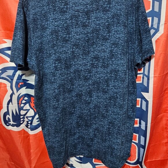 Hollister Blue T-Shirt - Picture 2 of 3